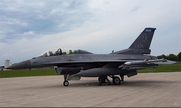 ЗАГРЕБ ДОБИЈА Ф-16 БАРАК: Министар одбране поручио да ће амерички авион бити гарант стабилности и безбедности Хрватске